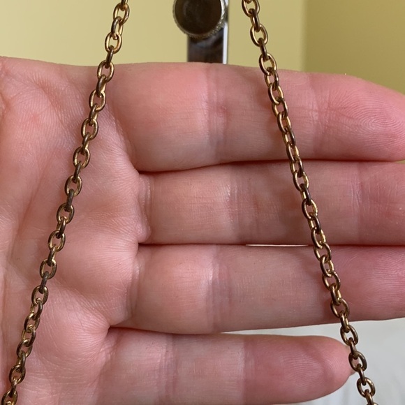 Vintage Ivory Embroidered Beaded Small Kiss Lock Chain Strap Mini Evening Bag - Picture 9 of 17